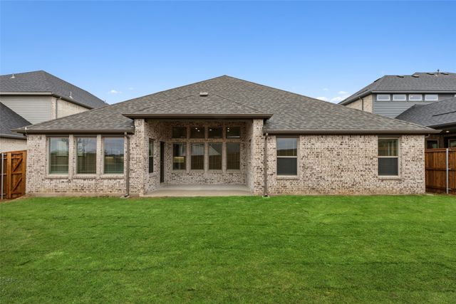 1398 Flora Place, Lavon, TX 75166