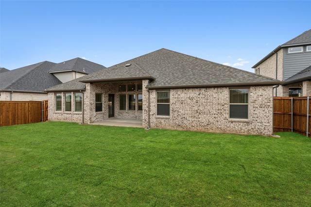 1398 Flora Place, Lavon, TX 75166