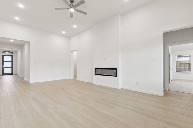 1398 Flora Place, Lavon, TX 75166