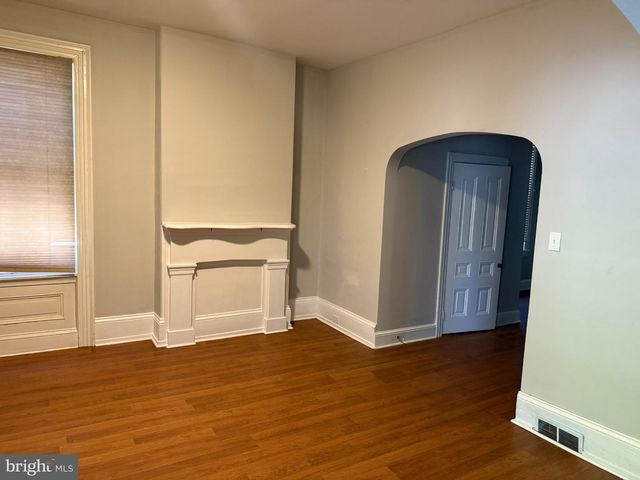 310 N CHARLOTTE ST, Pottstown, PA 19464