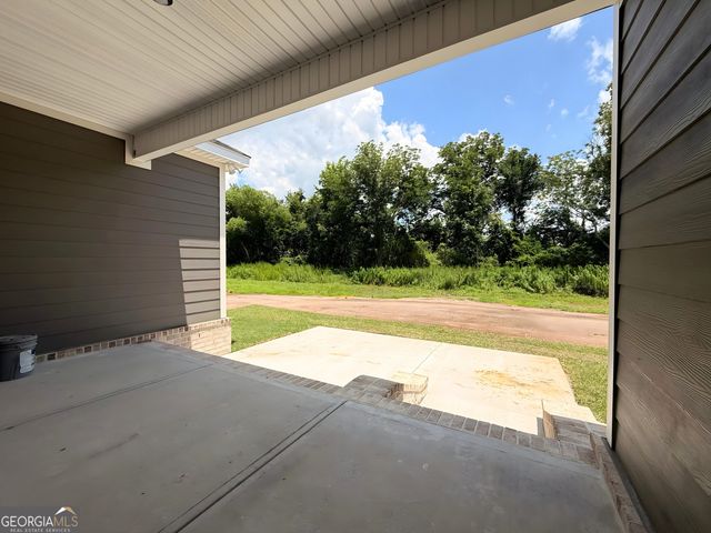 115 Pin Oak Lane, Statesboro, GA 30458