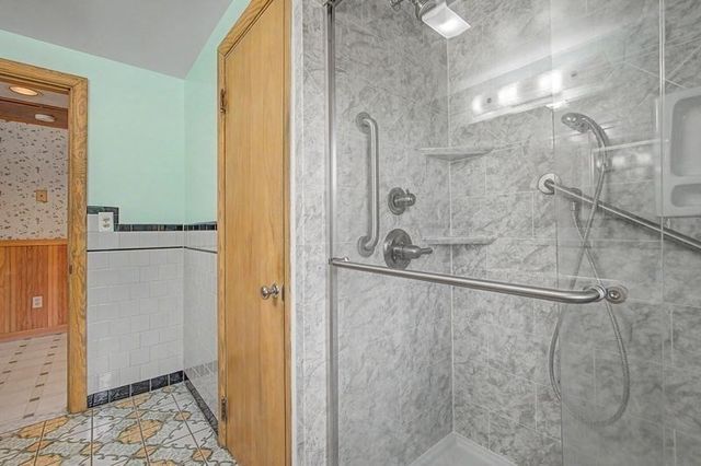 360 South Main Street, Bellingham, MA 02019