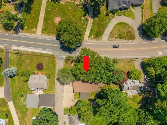 360 South Main Street, Bellingham, MA 02019