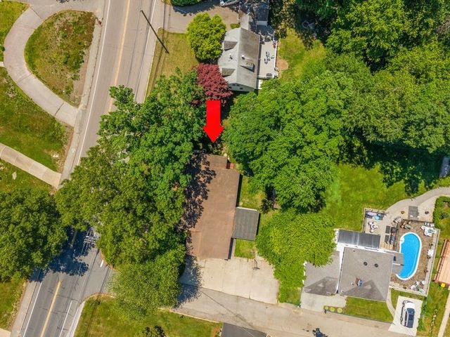 360 South Main Street, Bellingham, MA 02019
