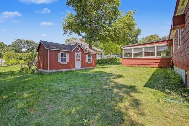 360 South Main Street, Bellingham, MA 02019