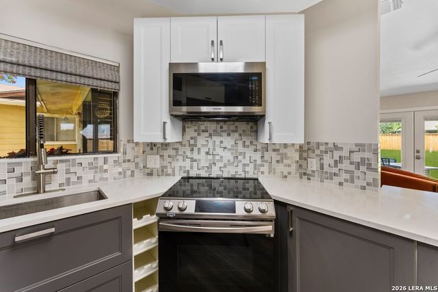 6715 Hickory Springs Drive, San Antonio, TX 78249