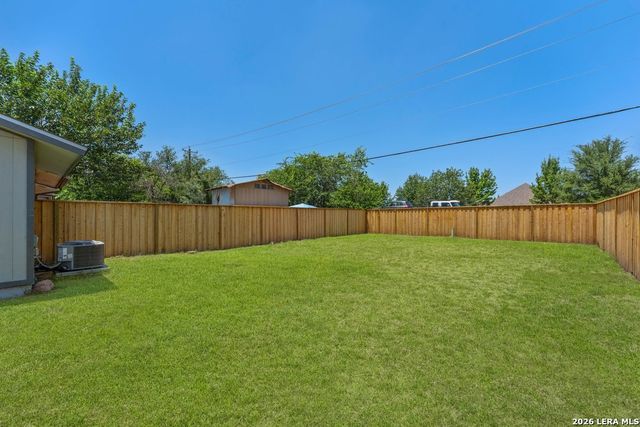 6715 Hickory Springs Drive, San Antonio, TX 78249