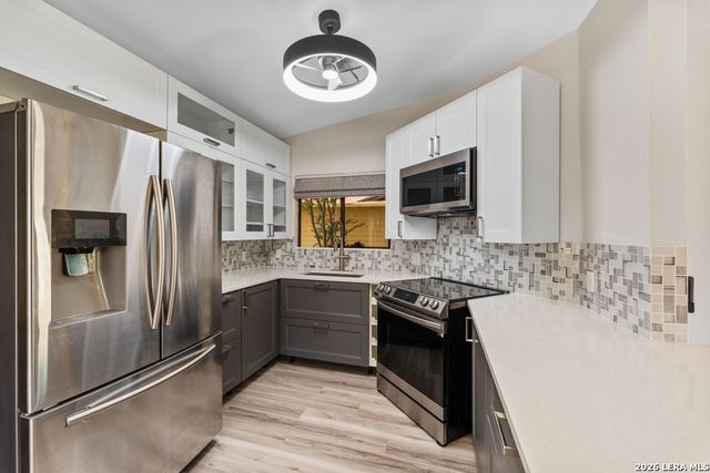 6715 Hickory Springs Drive, San Antonio, TX 78249