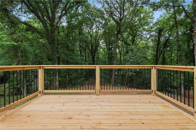 2648 Crestdale Circle SE, Atlanta, GA 30316