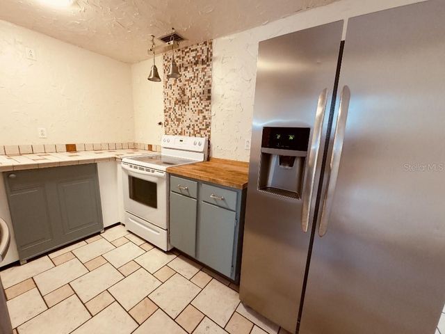 20 EUCLID AVENUE, Englewood, FL 34223