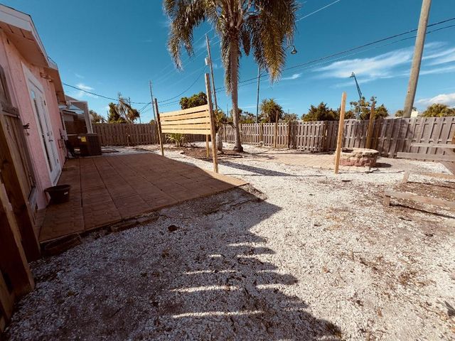 20 EUCLID AVENUE, Englewood, FL 34223