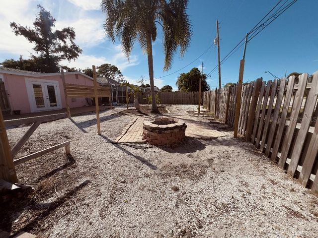 20 EUCLID AVENUE, Englewood, FL 34223