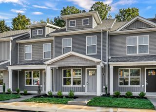139 Quarry Point Dr # D-143, Clarksville, TN 37043