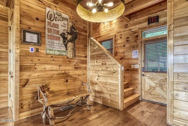 1960 Blackthorn Trail, Sevierville, TN 37876