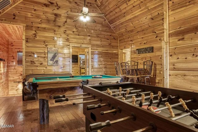 1960 Blackthorn Trail, Sevierville, TN 37876