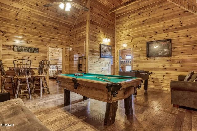 1960 Blackthorn Trail, Sevierville, TN 37876