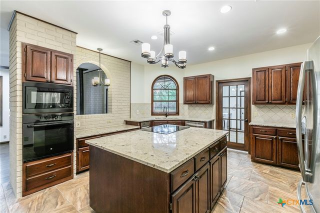 50 Spur Drive, Belton, TX 76513