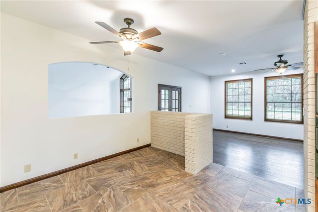 50 Spur Drive, Belton, TX 76513