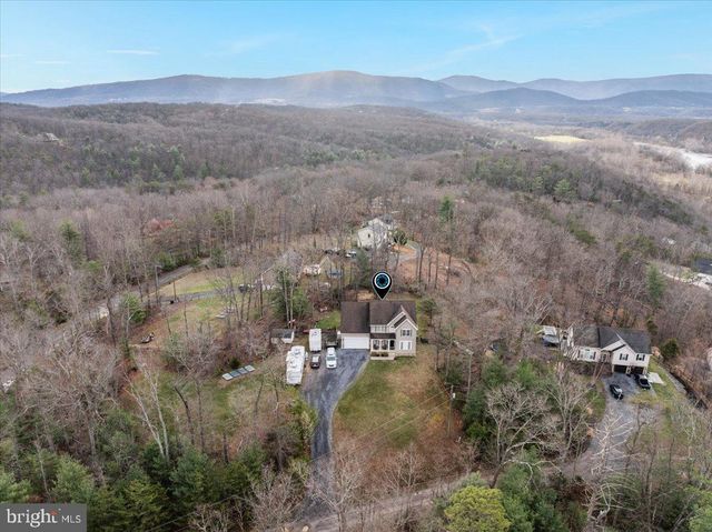 27 CHEYENNE LN, Front Royal, VA 22630