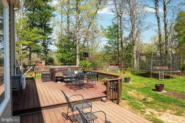 27 CHEYENNE LN, Front Royal, VA 22630
