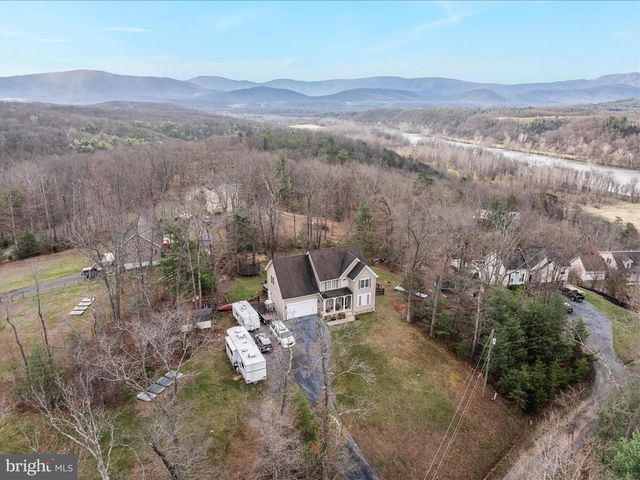 27 CHEYENNE LN, Front Royal, VA 22630