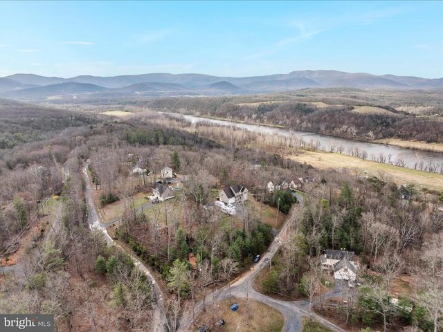 27 CHEYENNE LN, Front Royal, VA 22630