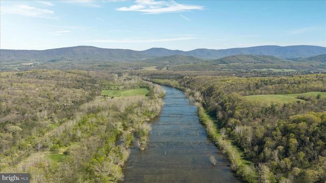 27 CHEYENNE LN, Front Royal, VA 22630