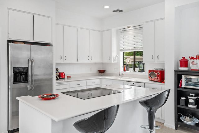 525 Desert W Drive, Rancho Mirage, CA 92270