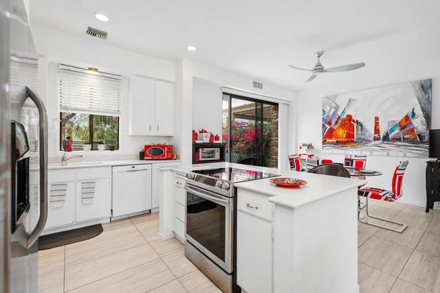 525 Desert W Drive, Rancho Mirage, CA 92270