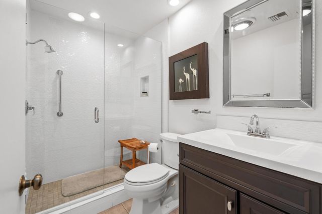 525 Desert W Drive, Rancho Mirage, CA 92270