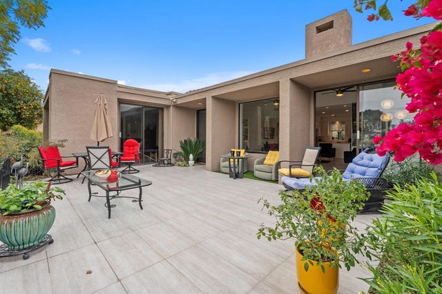 525 Desert W Drive, Rancho Mirage, CA 92270