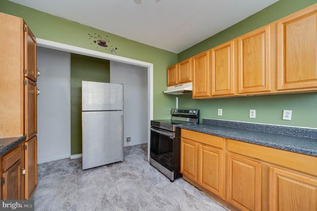 645 LANCASTER AVE, Reading, PA 19611