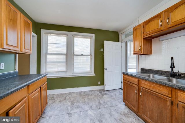 645 LANCASTER AVE, Reading, PA 19611