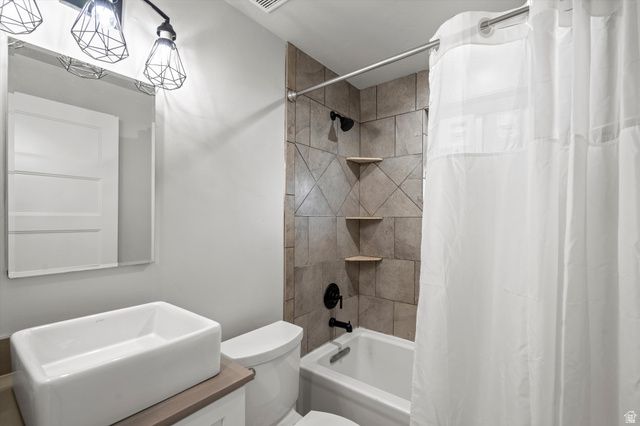 389 W 1425 N, Sunset, UT 84015