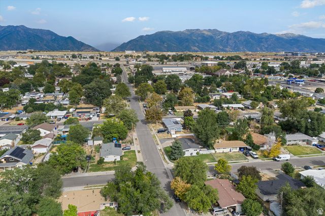 389 W 1425 N, Sunset, UT 84015