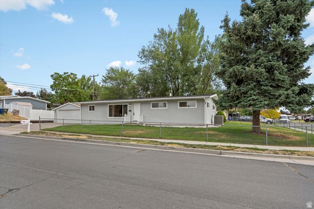 389 W 1425 N, Sunset, UT 84015