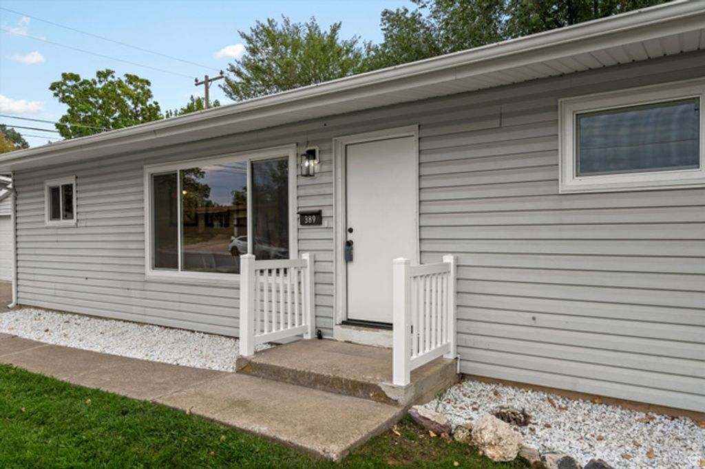 389 W 1425 N, Sunset, UT 84015