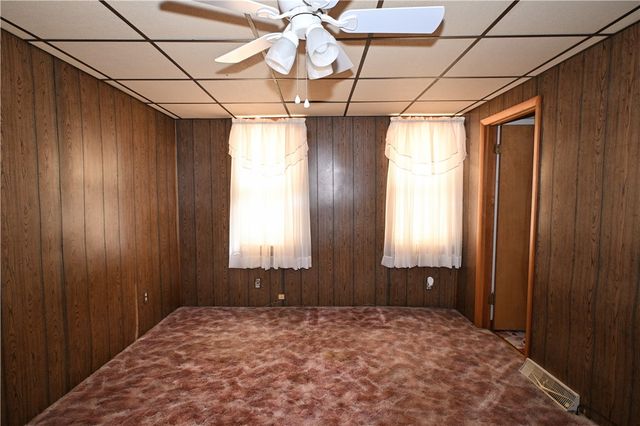 388 Bow St, Stockdale, PA 15483