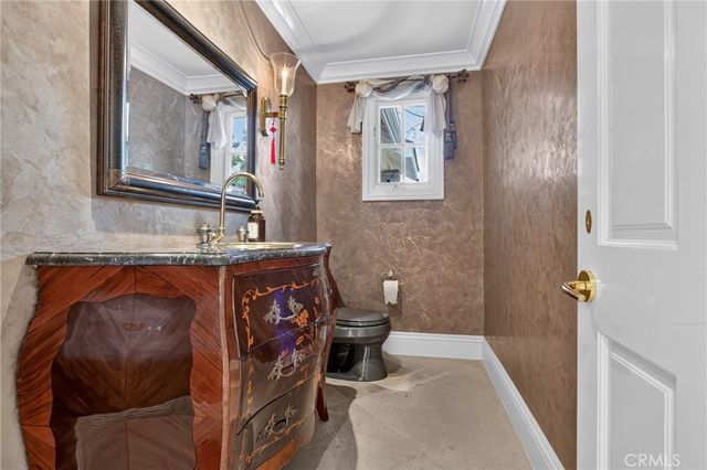 5255 Amestoy, Encino, CA 91316