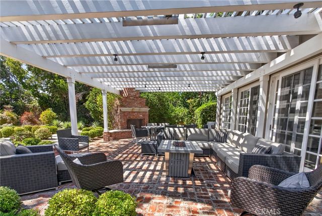 5255 Amestoy, Encino, CA 91316