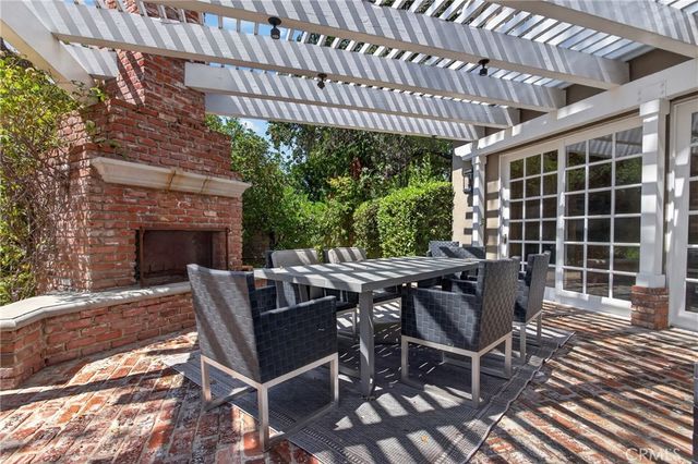 5255 Amestoy, Encino, CA 91316
