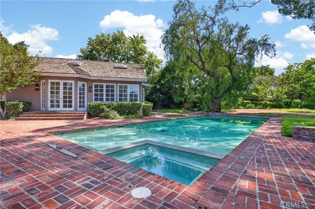 5255 Amestoy, Encino, CA 91316