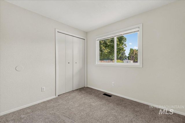 73 N Boise, Nampa, ID 83651