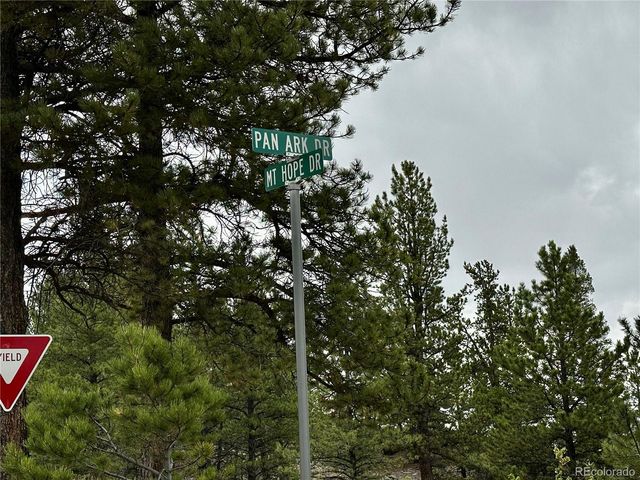 9 Mount Hope Drive, Twin Lakes, CO 81251
