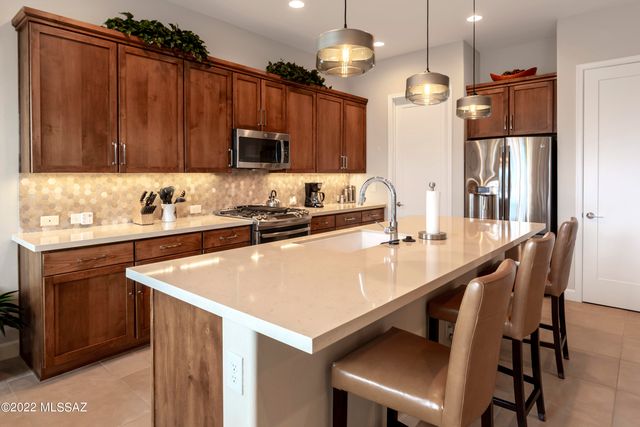 61057 E Flint Drive, Oracle, AZ 85623