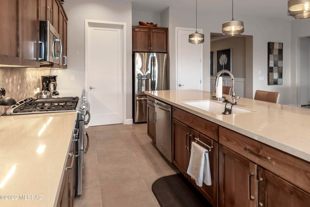 61057 E Flint Drive, Oracle, AZ 85623