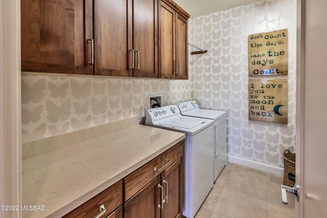 61057 E Flint Drive, Oracle, AZ 85623