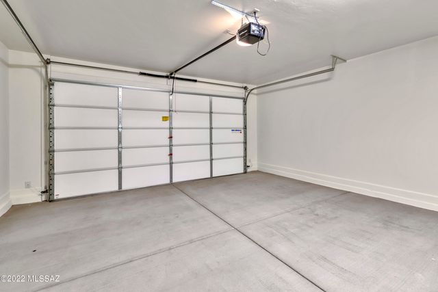 61057 E Flint Drive, Oracle, AZ 85623