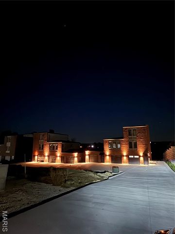 1019 River Bluff Drive, Washington, MO 63090