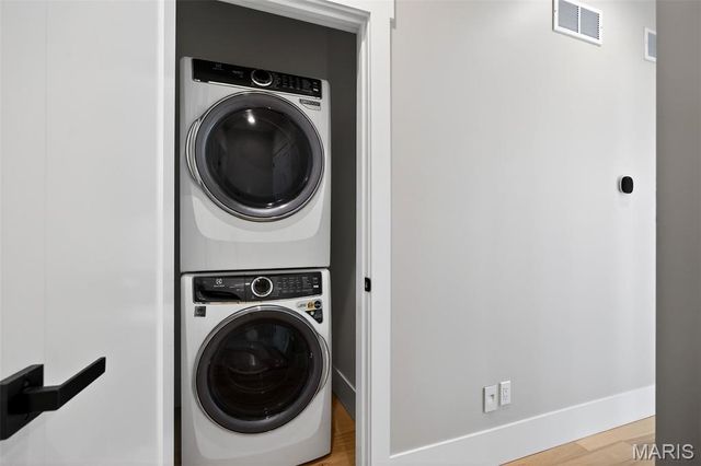 1019 River Bluff Drive, Washington, MO 63090